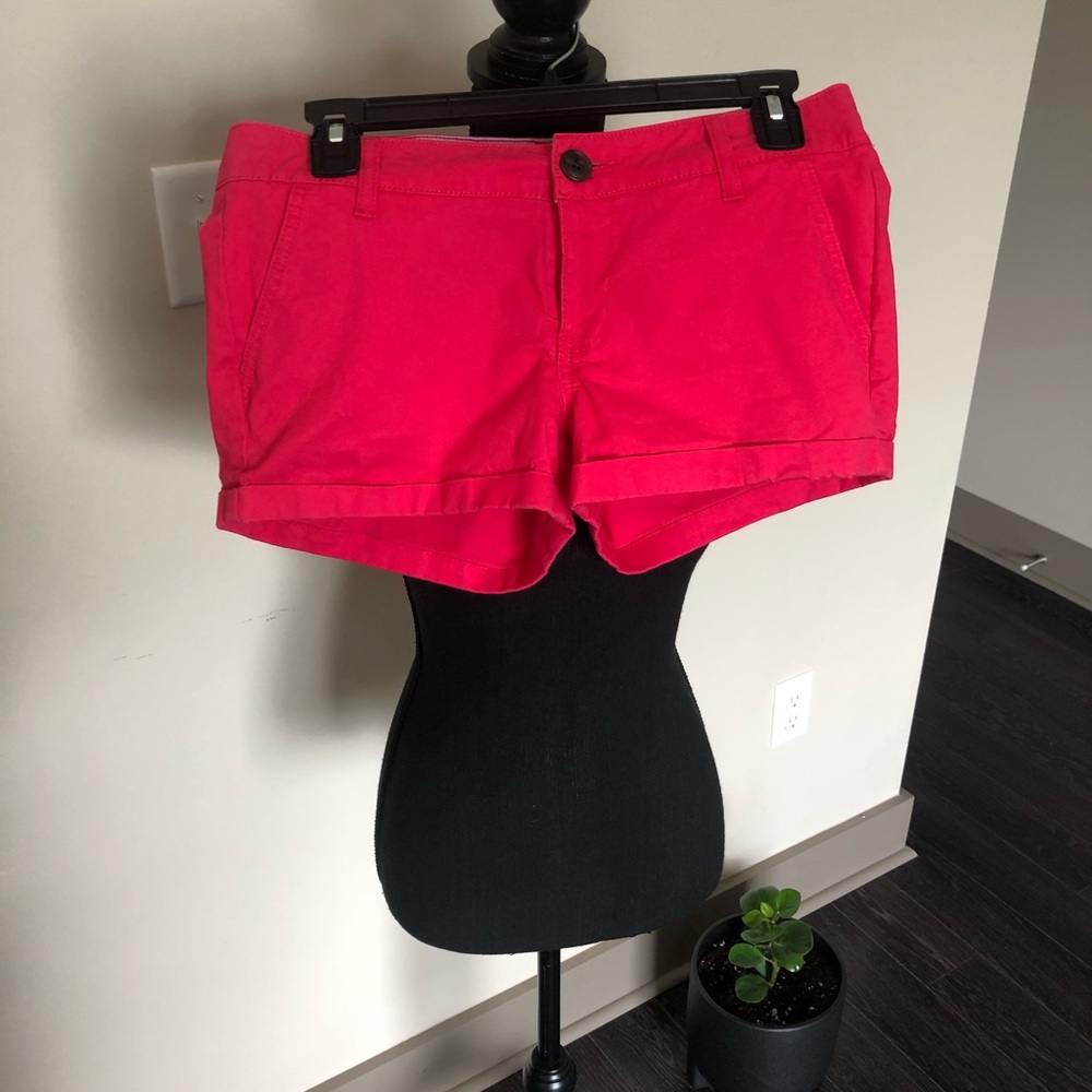 SO Pink chino shorts size 7
